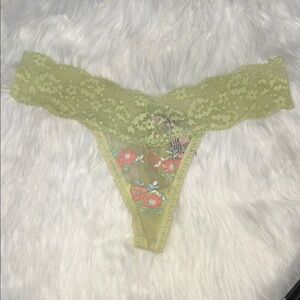 Victoria's Secret Sheer Lace Thong Panty S